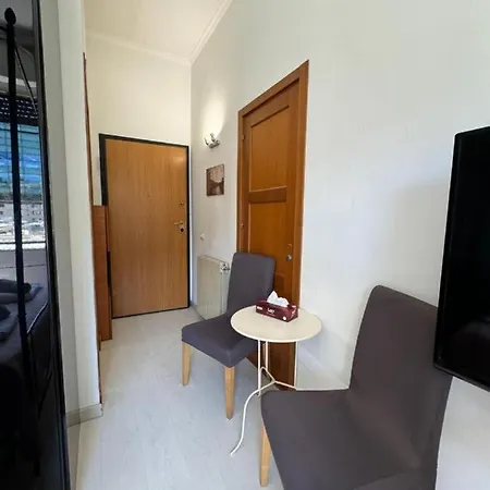 Mila House Pensión 4*